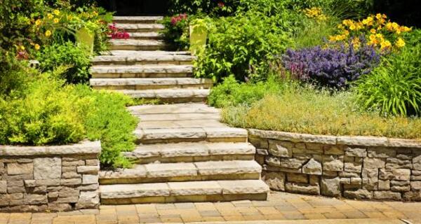 en escalier de jardin en pierre