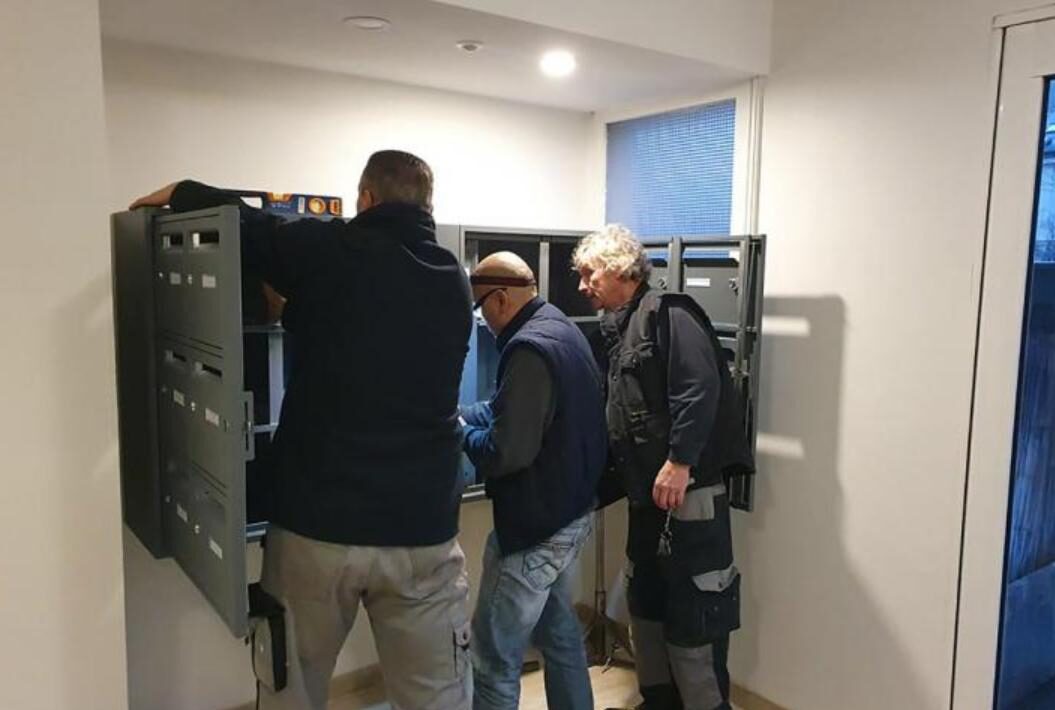 Installation et réparation de boîtes aux lettres