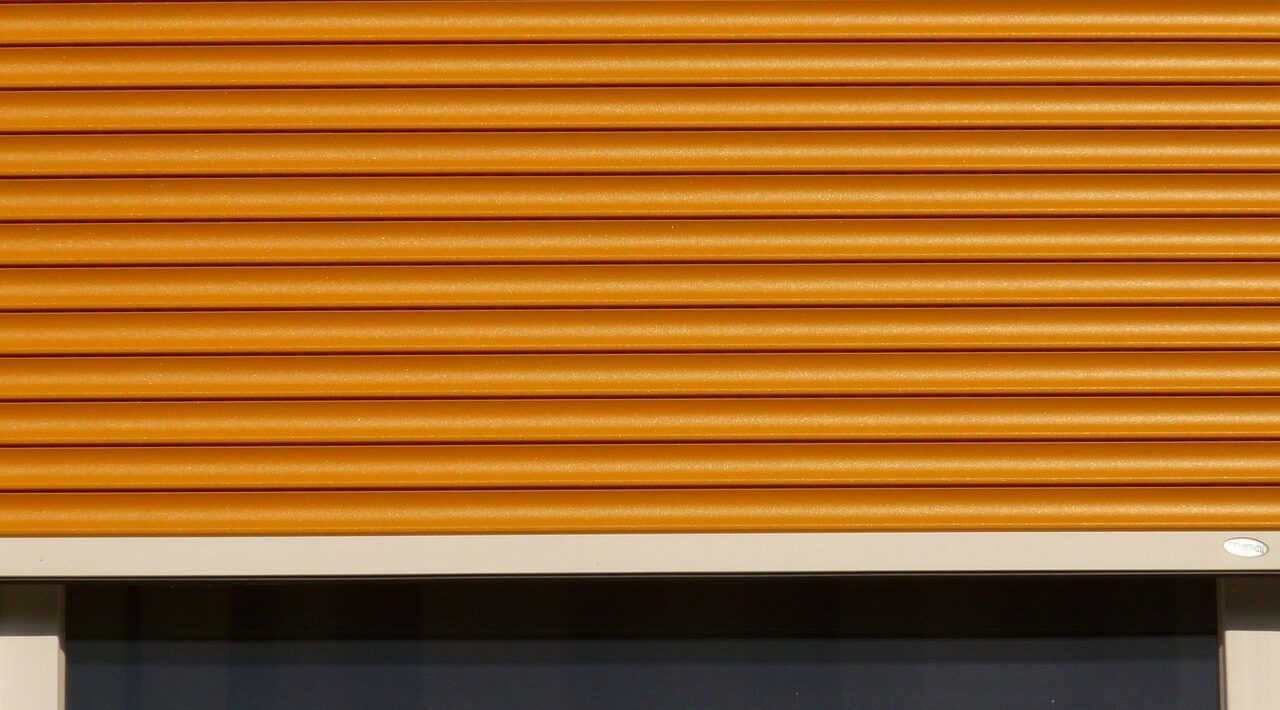 découvrez les volets roulants solaires : une solution écologique, économique et facile à installer pour optimiser l'isolation et la sécurité de votre maison grâce à l'énergie solaire.