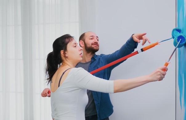 Donner du caractère à son intérieur grâce à une peinture adaptée