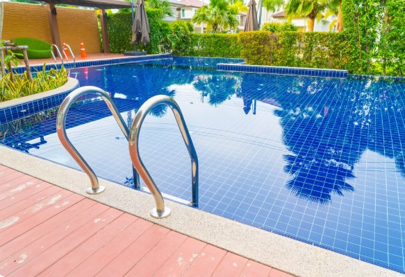 Quels travaux privilégier pour réussir une rénovation de piscine durable